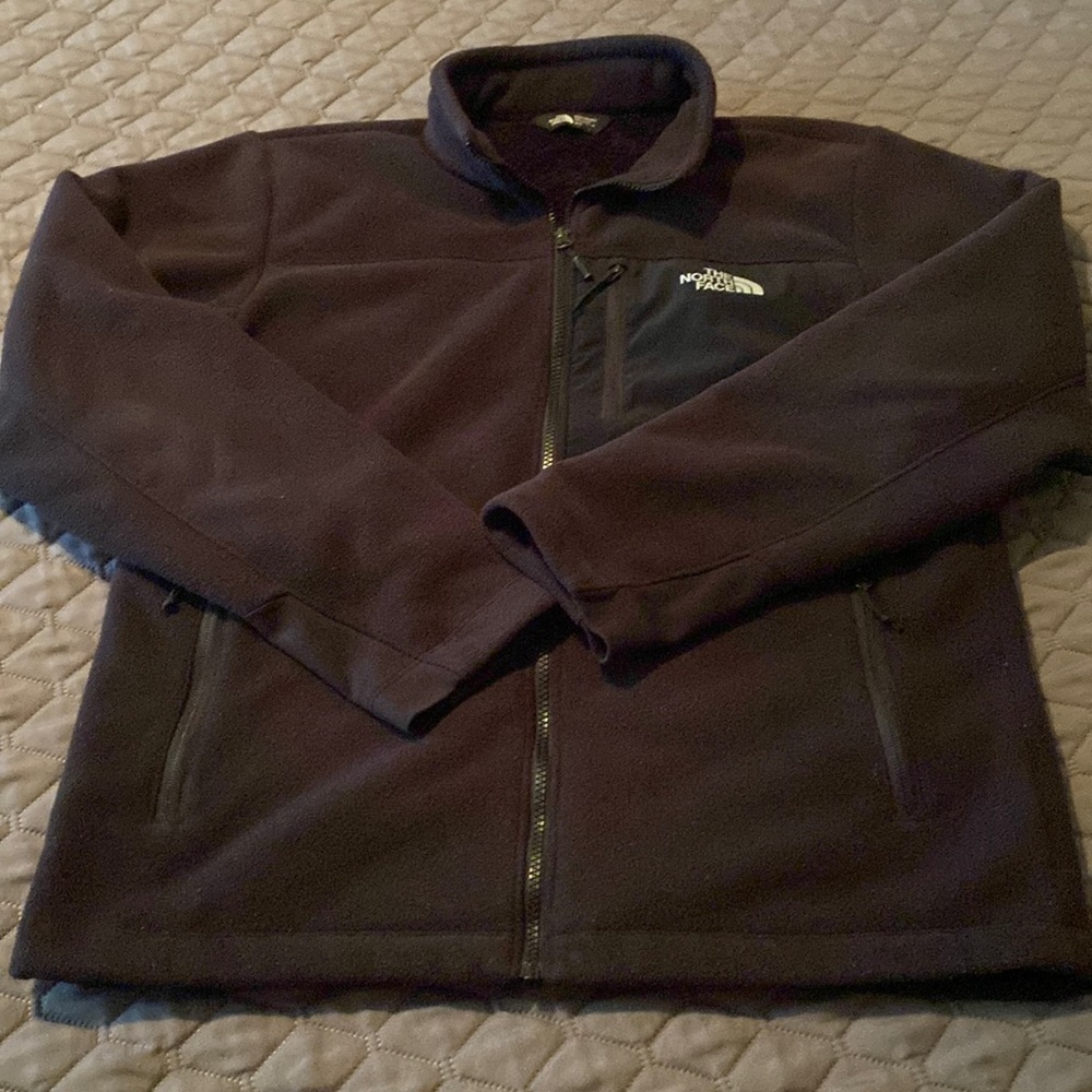 Mens warm jacket/coat. The North Face. Medium